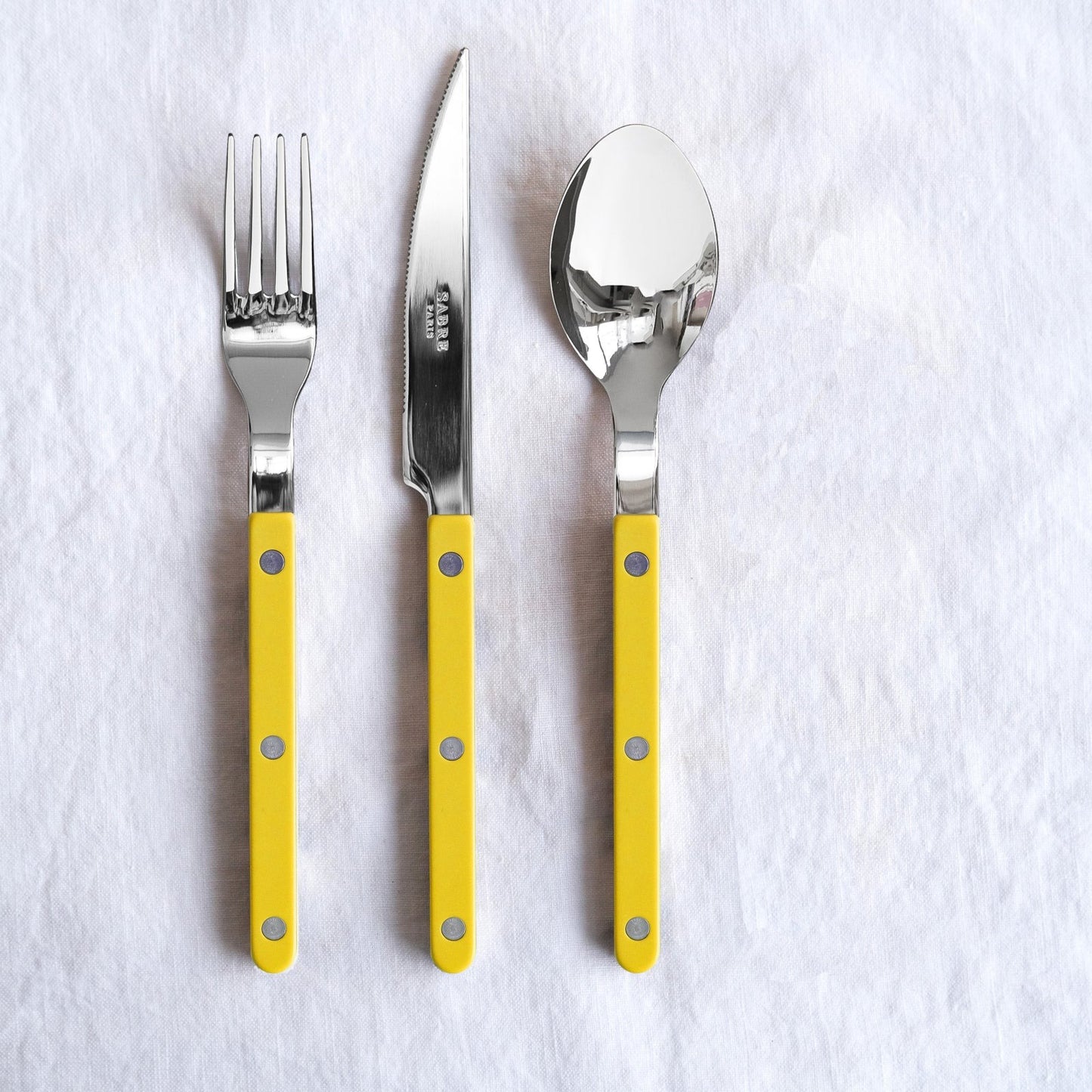 Sabre Paris- Bistrot Unifarben 3-teiliges Besteckset -YELLOW