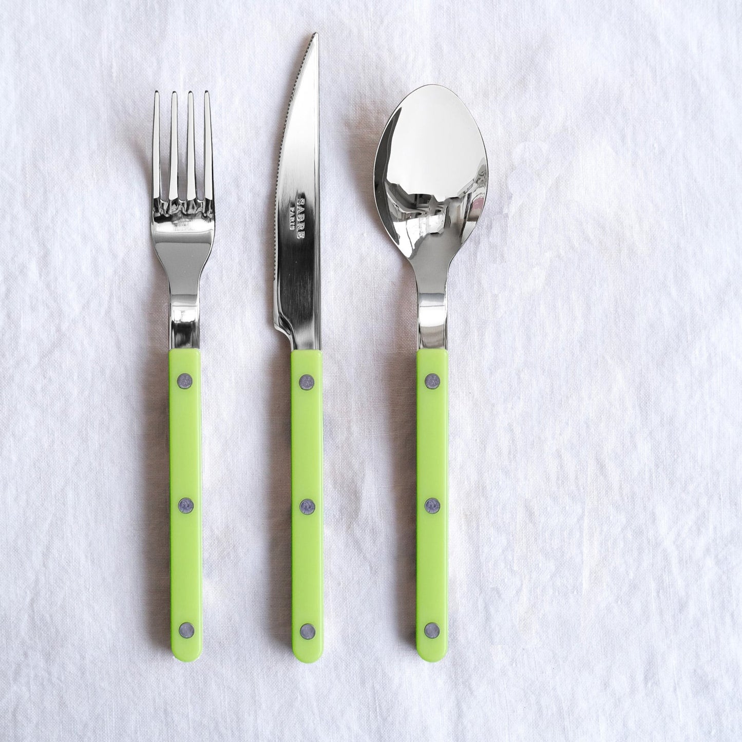 Sabre Paris- Bistrot Unifarben 3-teiliges Besteckset -LIME