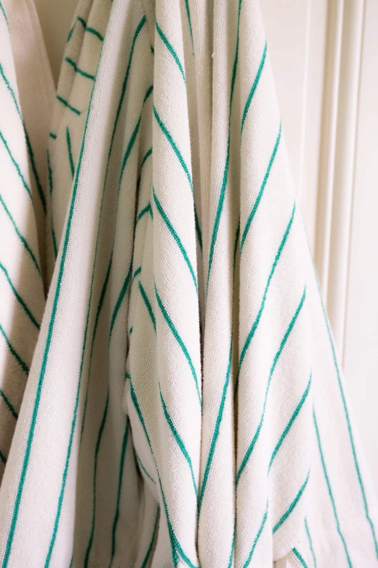 Bongusta - Naram Hand Towels - pure white & grass