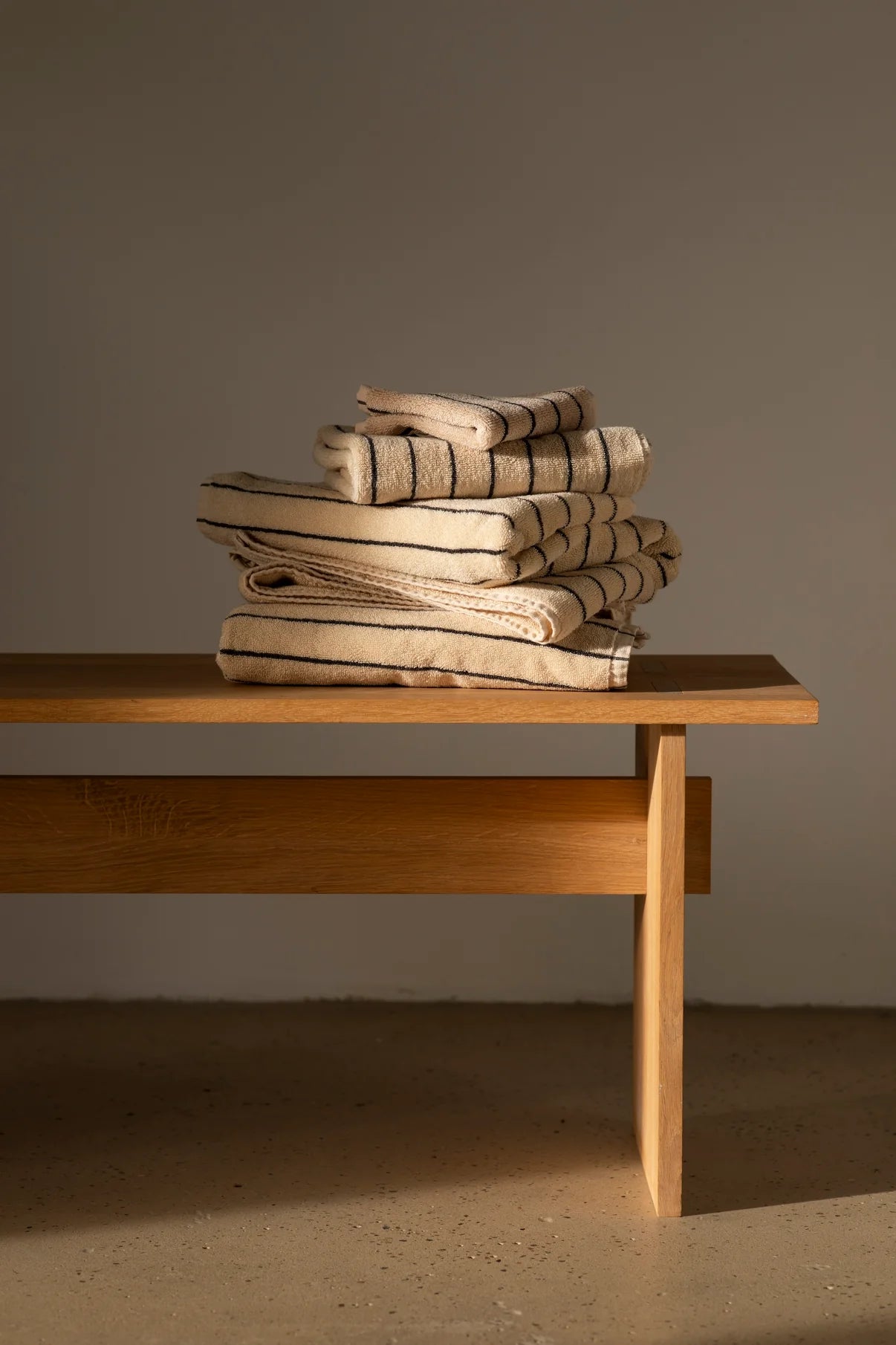 Bongusta - Naram Hand Towels - creme & ink