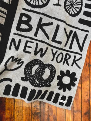 Calhoun & Co New York BROOKLYN KNIT BLANKET in L TRAIN