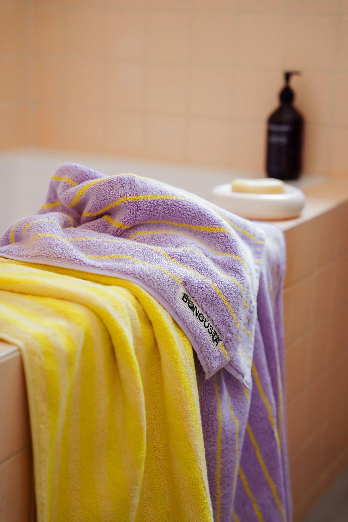 Bongusta - Naram Hand Towels - lilac & neon yellow