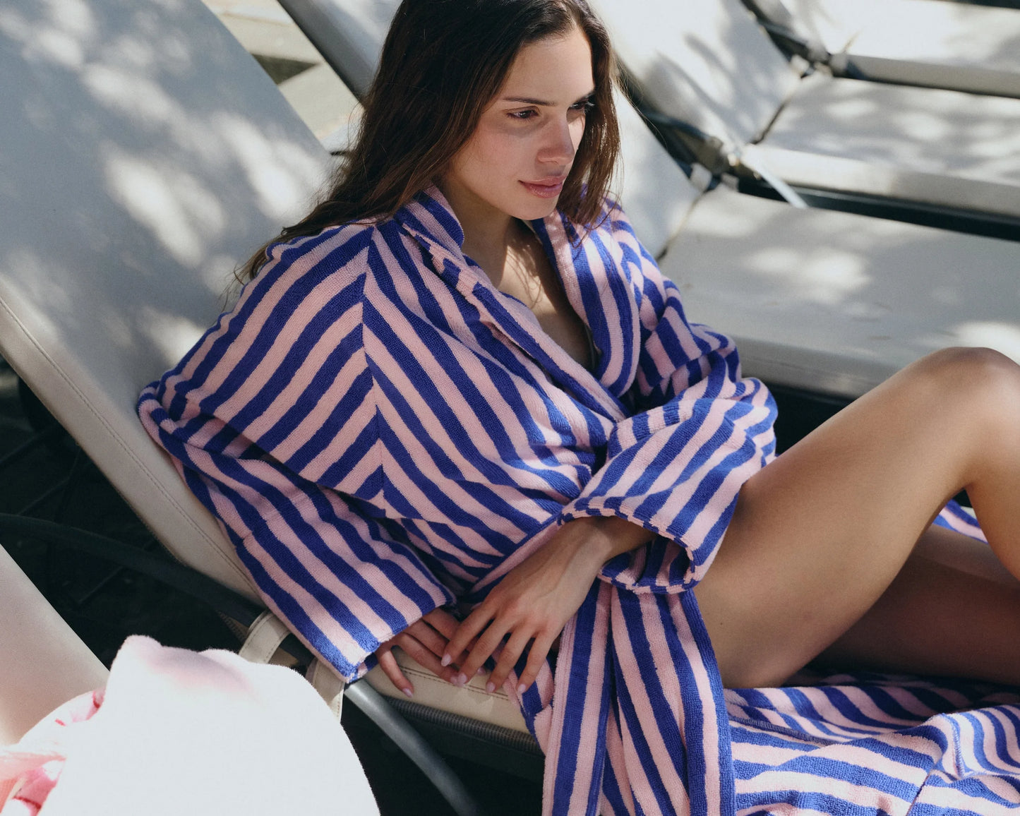 Bongusta - Naram Bathrobe - dazzling blue & rose