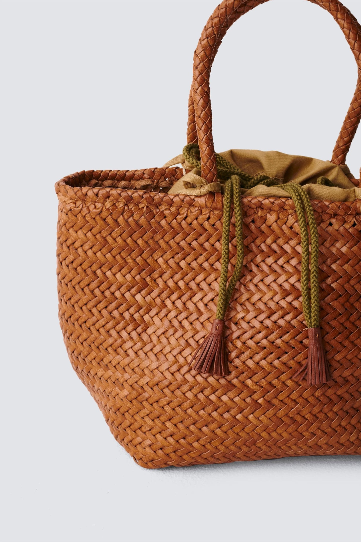 DRAGON DIFFUSION GRACE BASKET SMALL TAN