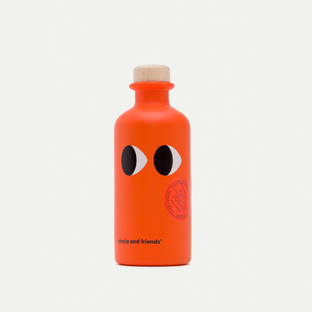 Extra virgin olive oil with chili