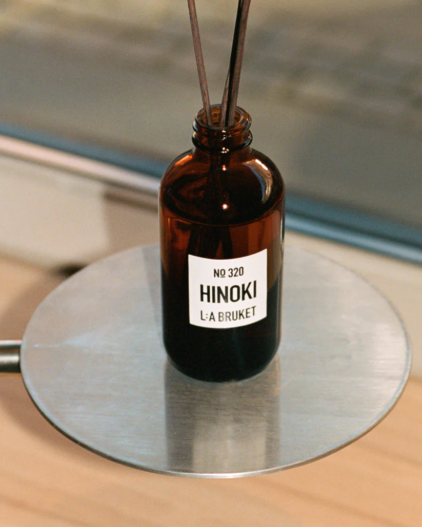 L:A BURKET- No.320 Roomdiffuser Hinoki