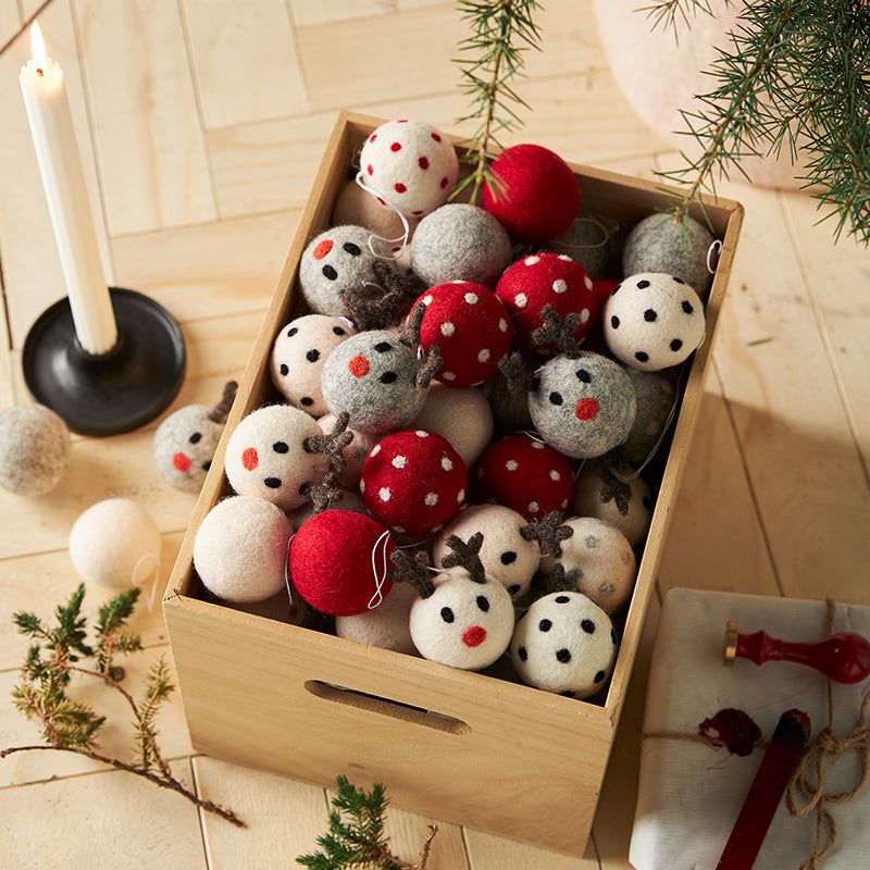 aveva LITTLE HANGINGS, ORNAMENT, red-dots – Produktansicht 3